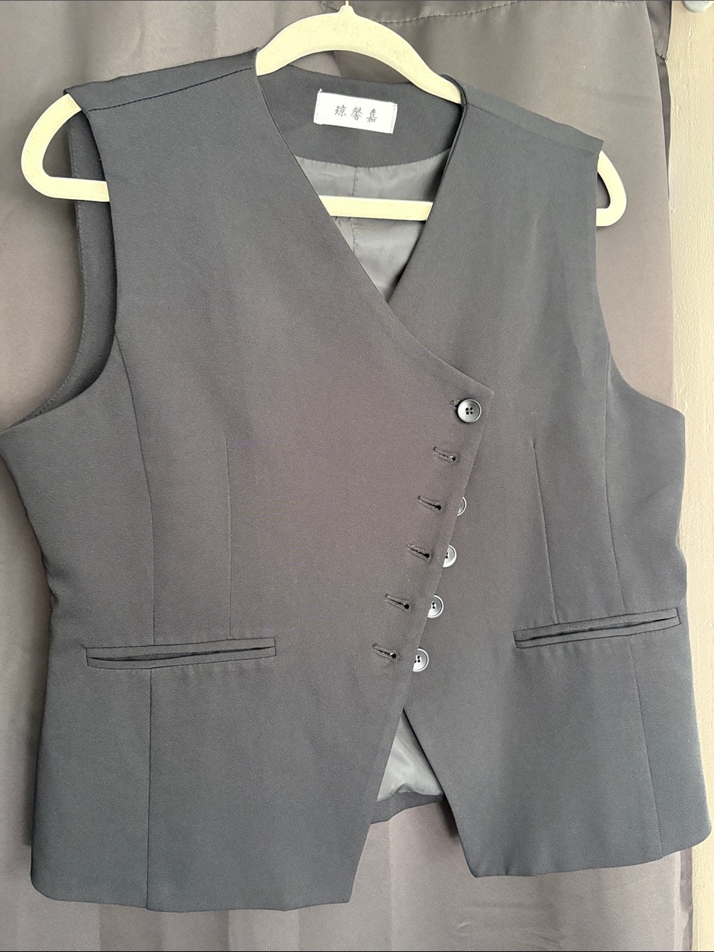 Asymmetrical Button Front Sleeveless Vest - Black